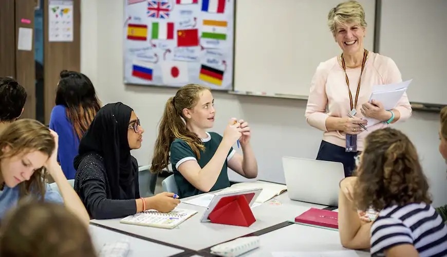 Best Education Consultant in UK | RAY Education