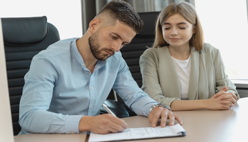Best Education Consultant in UK | RAY Education