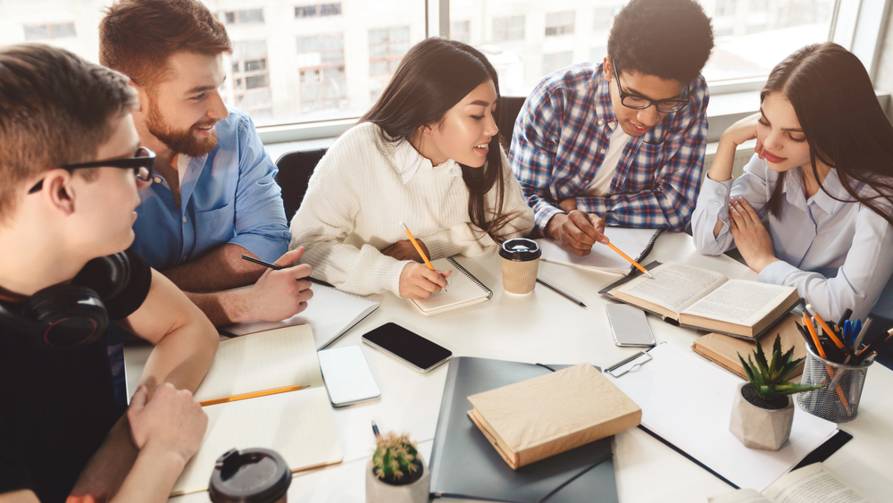 Best Education Consultant in UK | RAY Education